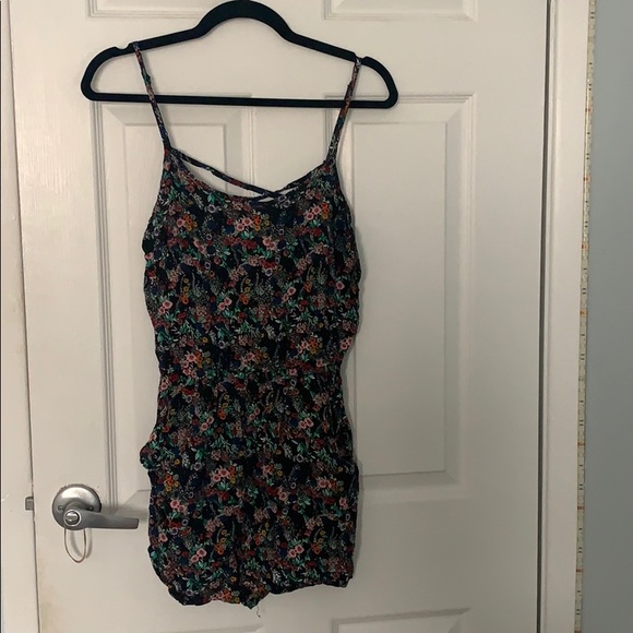 Floral Romper - Picture 1 of 2